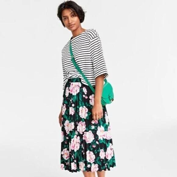 On 34th Plus Size Heavyweight Cotton Black & White Striped Boat-Neck Top NWT - Picture 3 of 5